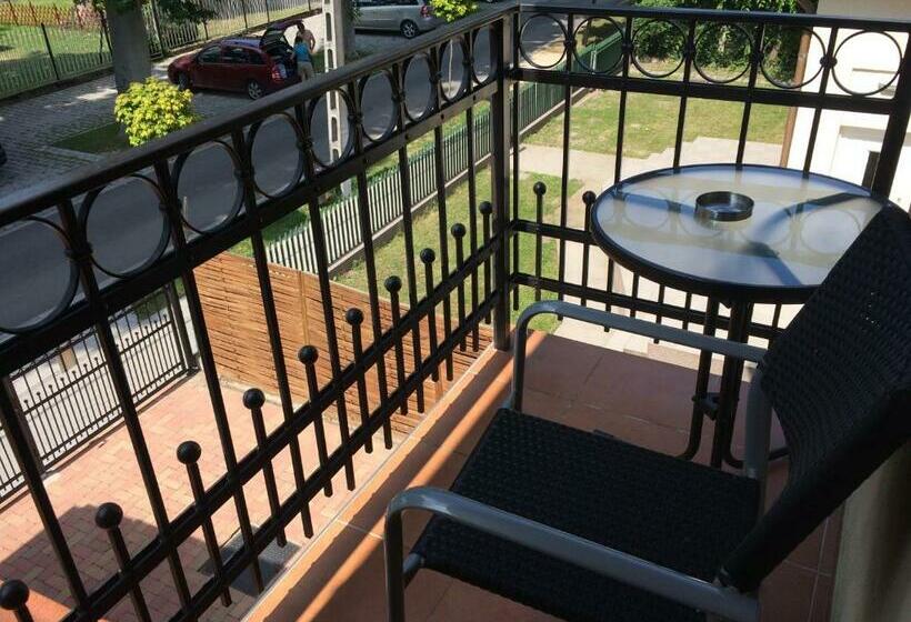 带阳台的标准单人间, Balaton Colors Beach