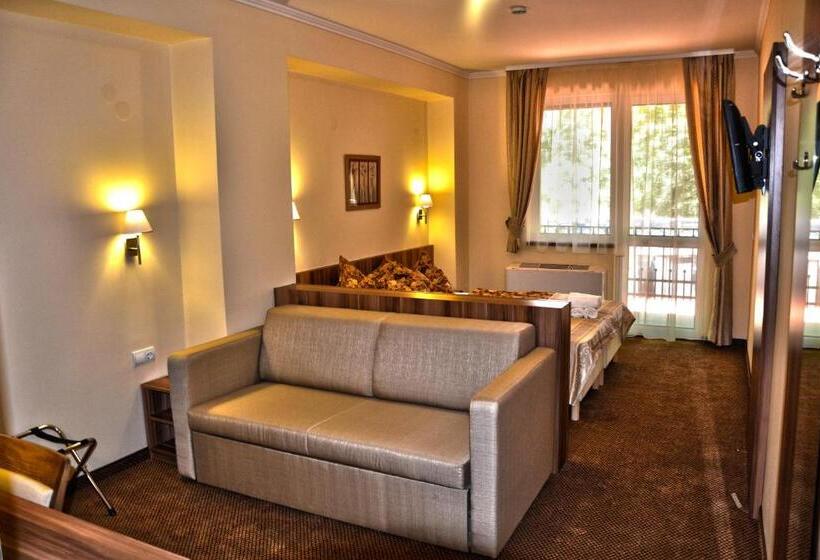 带阳台标准四人间, Balaton Colors Beach