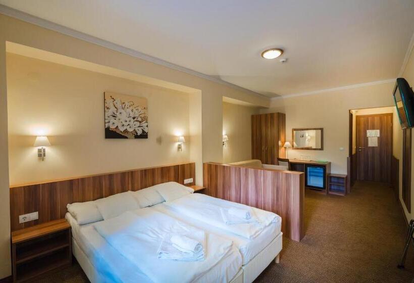 带2个卧室的公寓, Balaton Colors Beach