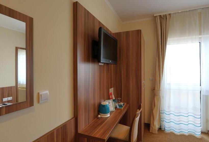 带阳台的标准单人间, Balaton Colors Beach