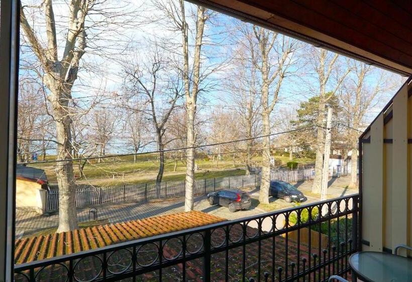 带2个卧室的公寓, Balaton Colors Beach