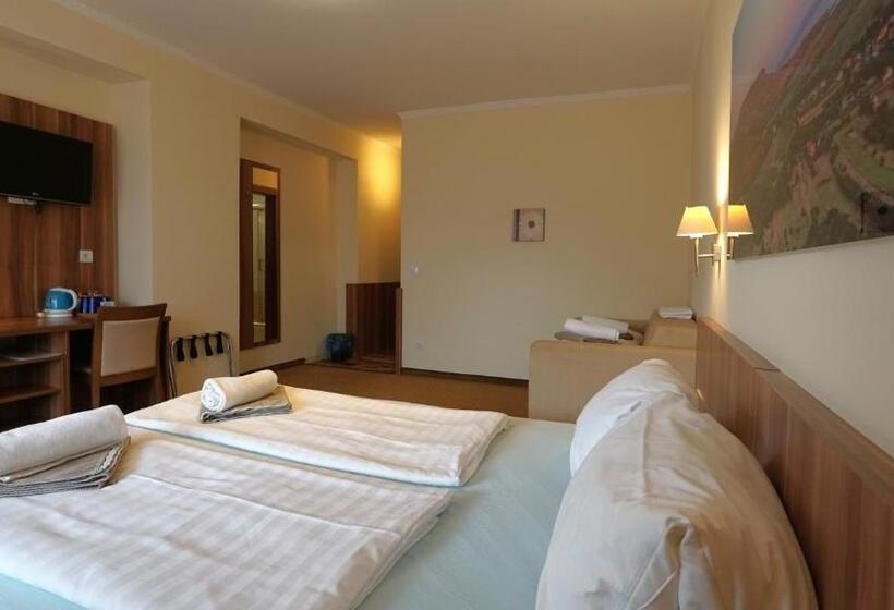 四人标准间, Balaton Colors Beach