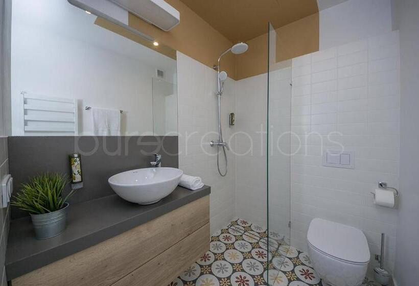 ２ベッドルームアパートメント, Ermine Suites