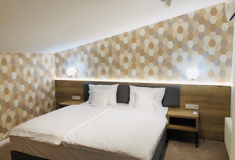 １ベッドルームアパートメント, Ermine Suites