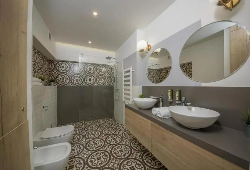 آپارتمان 2 خوابه, Ermine Suites