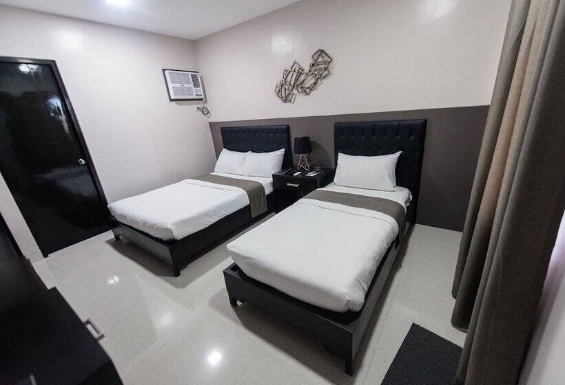 Executive Room, Bumble V Subic