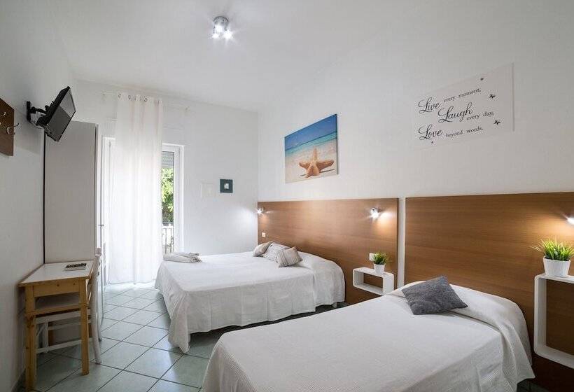 Номер Стандарт Трехместный, Albergo Margherita