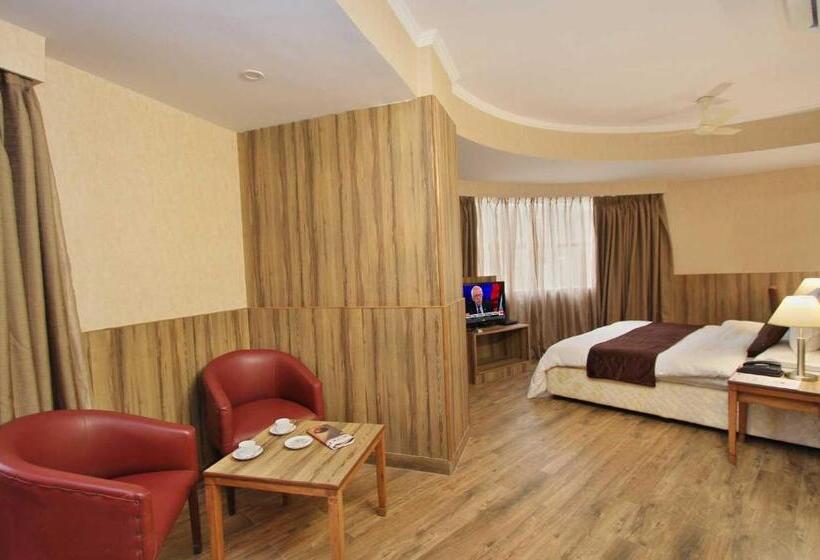 豪华房间, Empire International Church Street