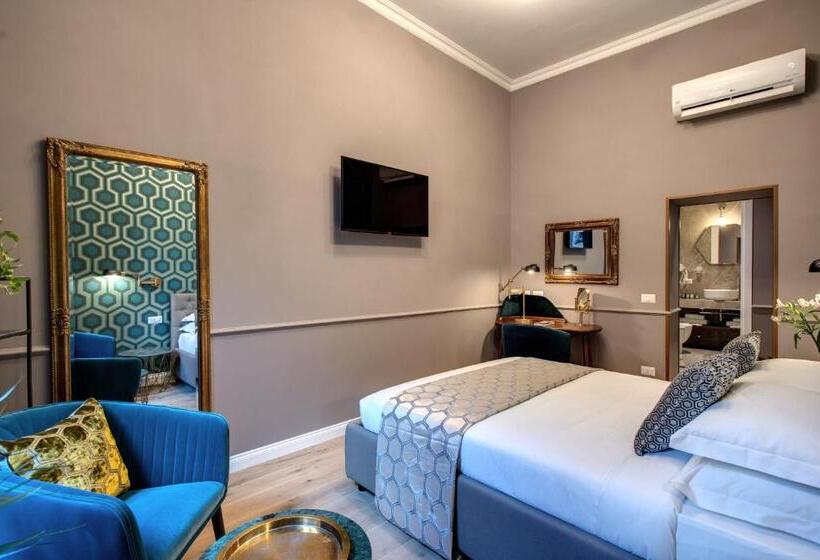 Suite, Tree Charme Parliament Boutique