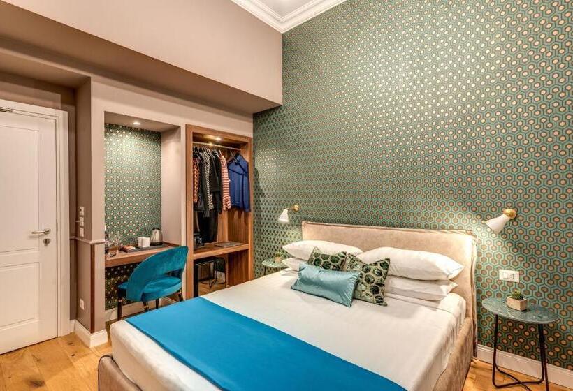 Habitación Triple Deluxe, Tree Charme Parliament Boutique