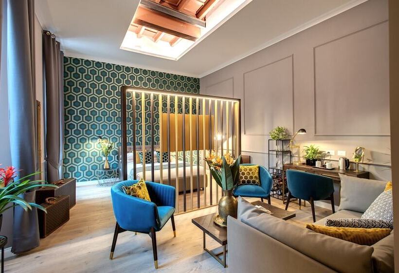Suite Ejecutiva, Tree Charme Parliament Boutique