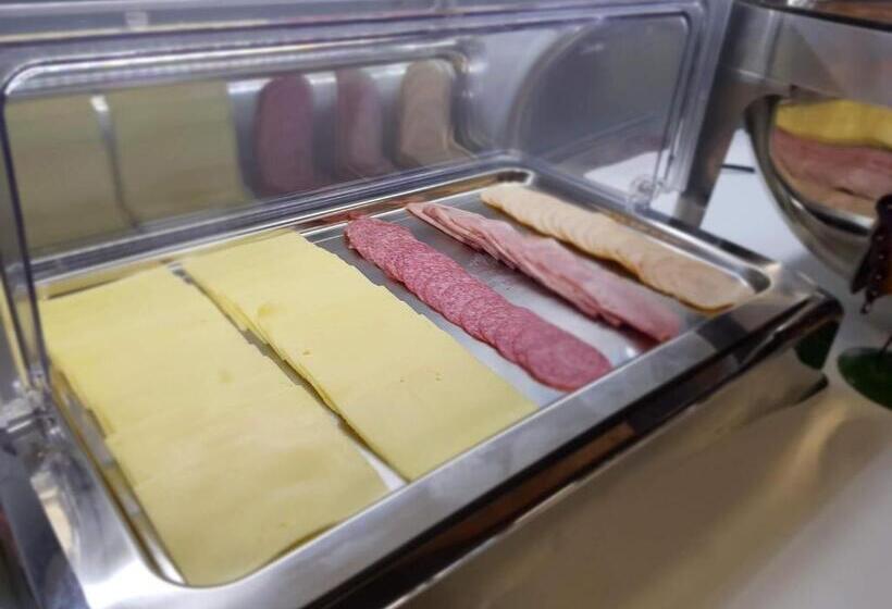 Номер Стандарт, Penzión Galéria