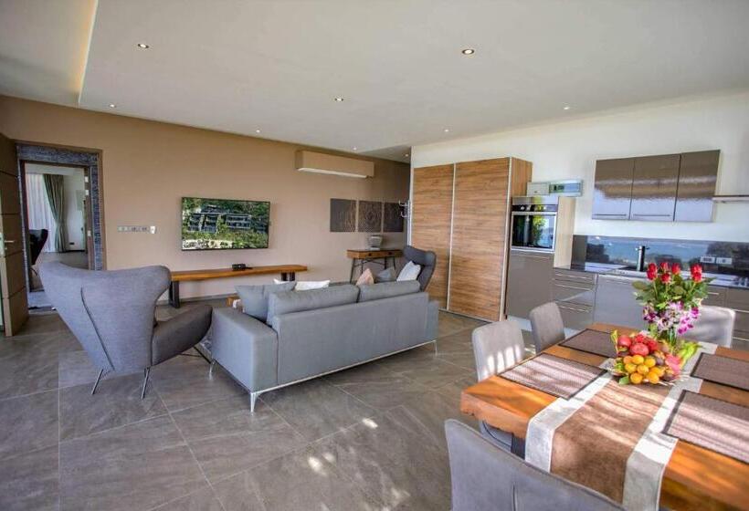 דירת חדר נוף לים, Ocean Rock Kalim