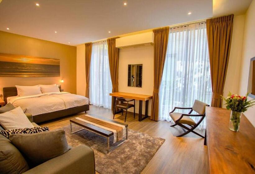 דירת חדר נוף לים, Ocean Rock Kalim