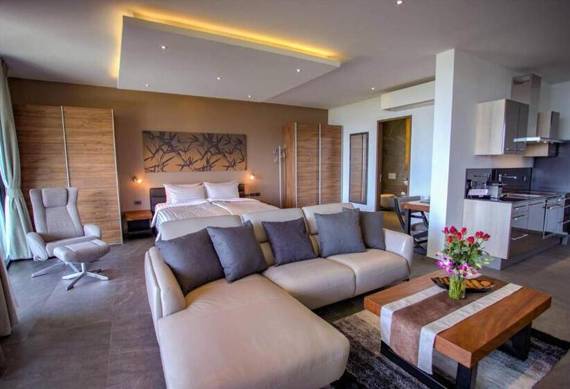 חדר סטודיו סטנדרד, Ocean Rock Kalim