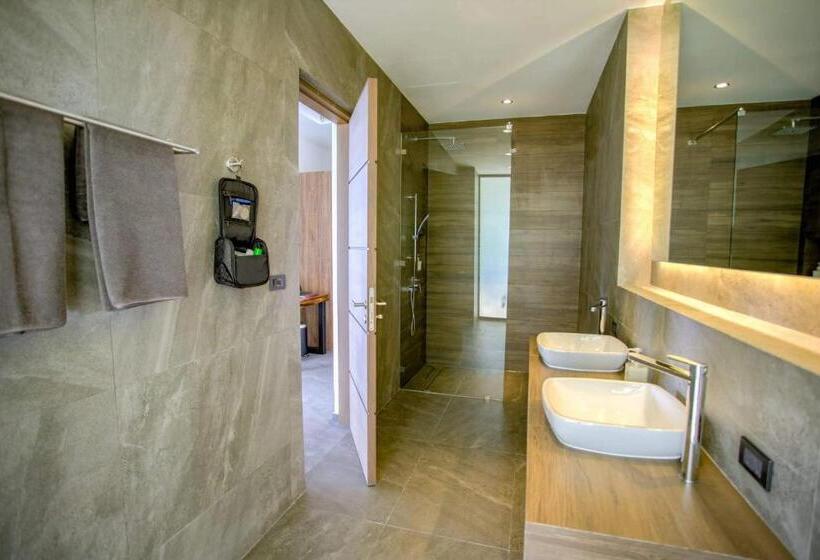 סטודיו סטנדרטי נוף לים, Ocean Rock Kalim