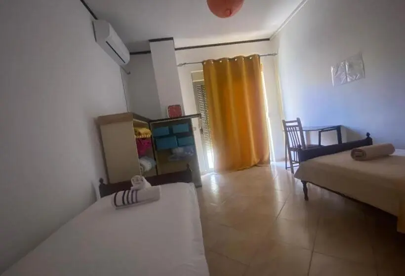 اتاق استاندارد با بالکن, Home Sweet Home   Guest House