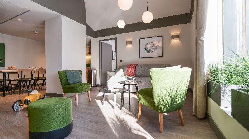 Апартаменты 2 Спальни, Plan B Hotel   Living Chamonix