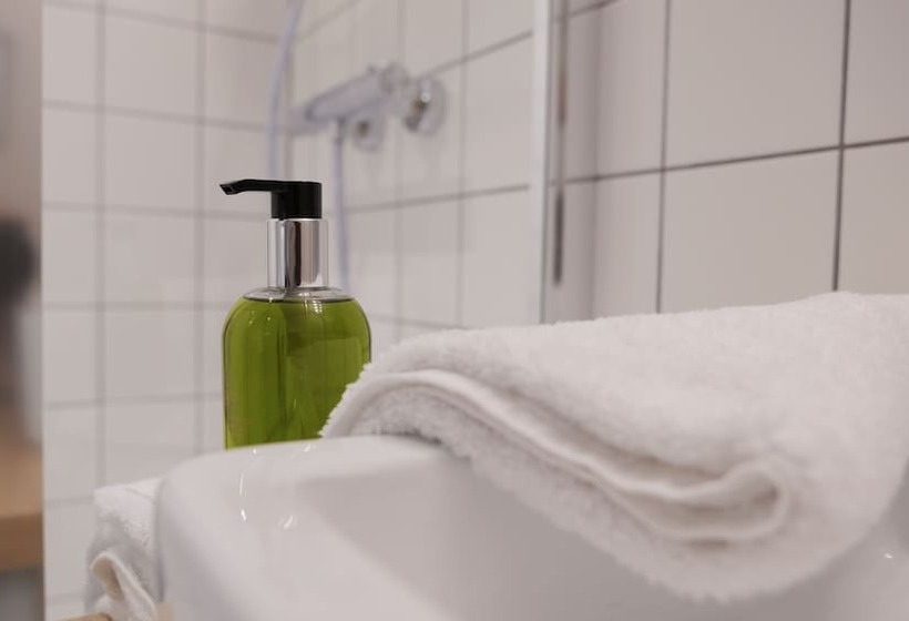 Семейный Номер Вид на Горы, Plan B Hotel   Living Chamonix