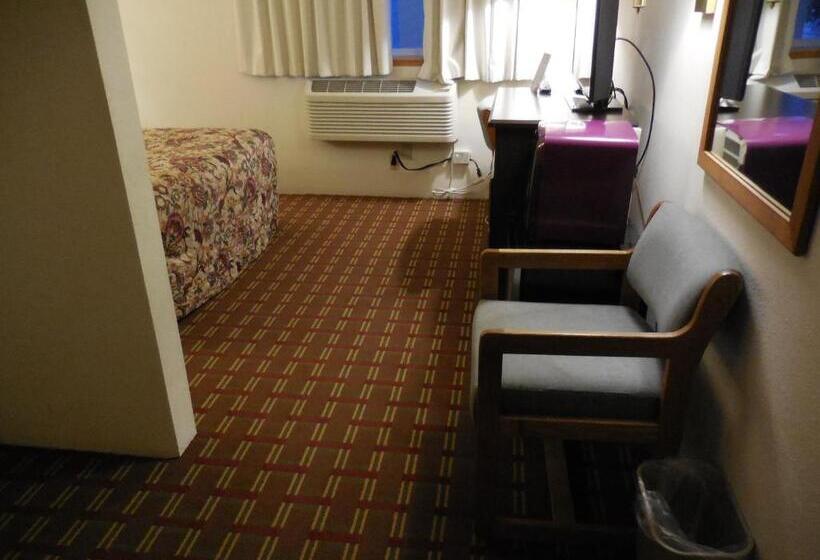 جناح, Bellingham Lodge