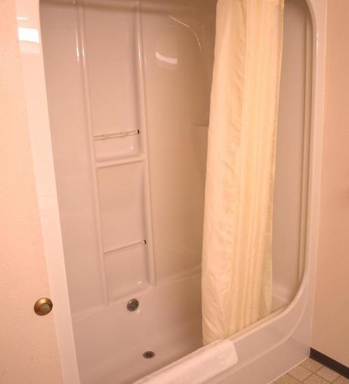 شقة غرفتين, Bellingham Lodge