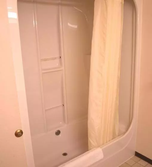 ２ベッドルームアパートメント, Bellingham Lodge