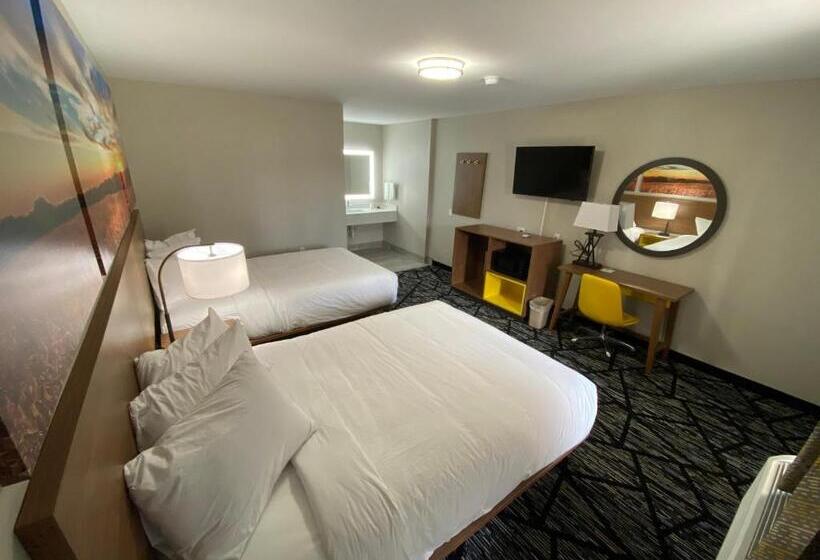 اتاق استاندارد با 2 تخت دوبل, Days Inn By Wyndham Lake Charles