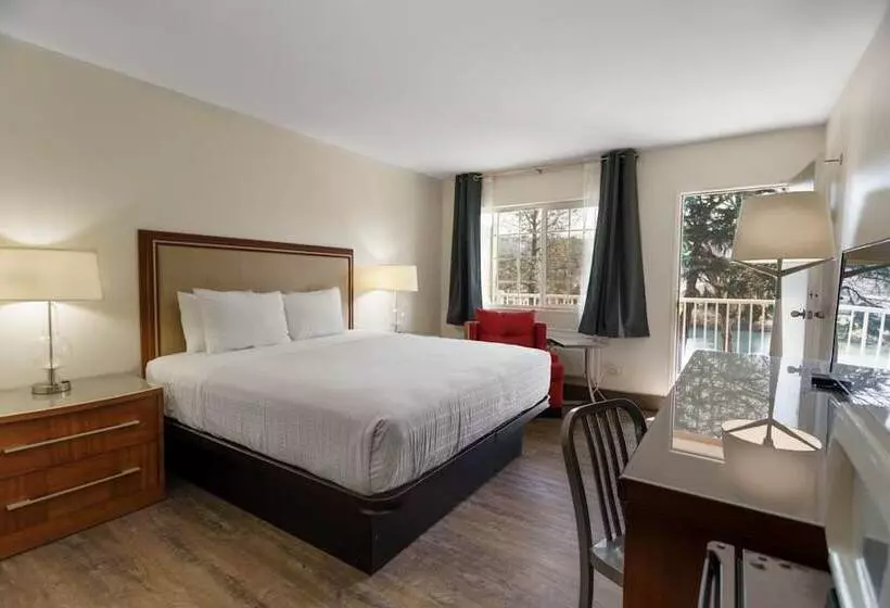 スタンダードルーム, Riverfront Inn Roseburg