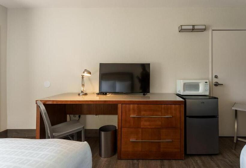 غرفة قياسية, Riverfront Inn Roseburg