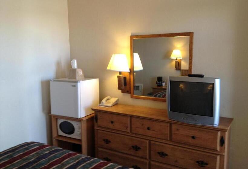 اتاق استاندارد, The Monticello Inn