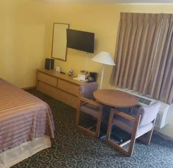 身障者適用キングサイズベッドルーム, Travelodge By Wyndham Wenatchee