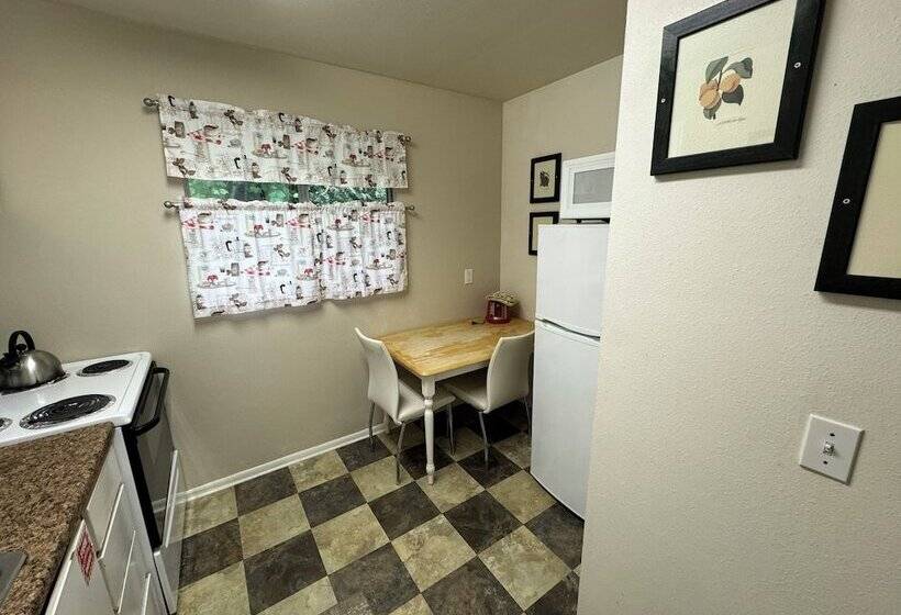 غرفة ديلوكس, Trinidad Inn