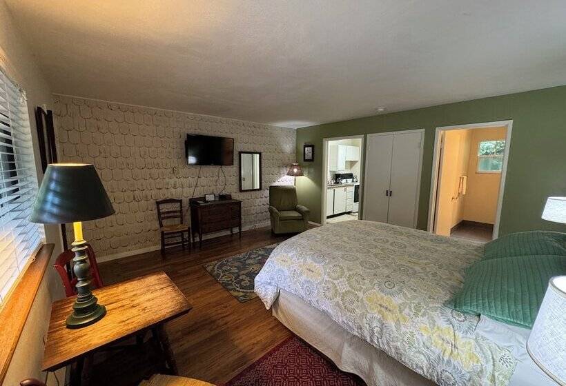 غرفة ديلوكس, Trinidad Inn