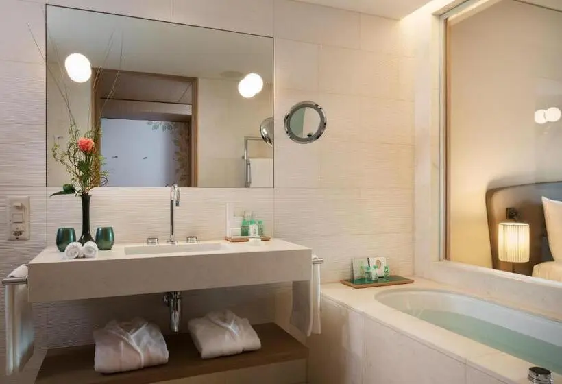 テラス付きデラックスルーム, Waldhotel By Bürgenstock