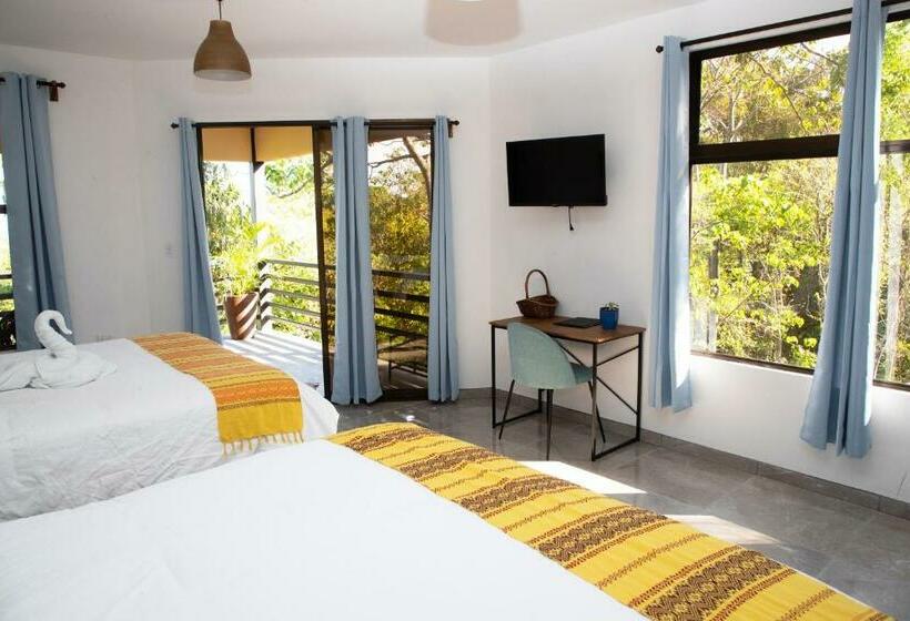 غرفة سوبيريور, Jungle Lodge At Wild Sun Rescue Center