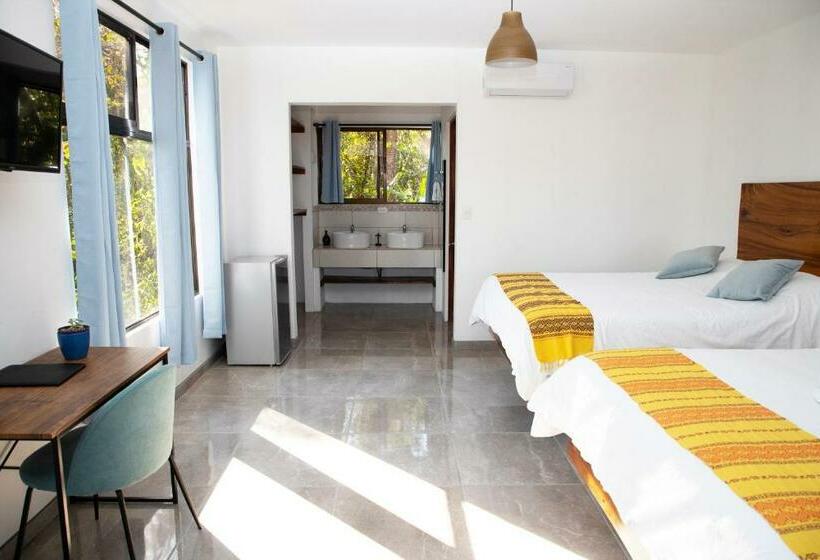 Habitación Superior, Jungle Lodge At Wild Sun Rescue Center