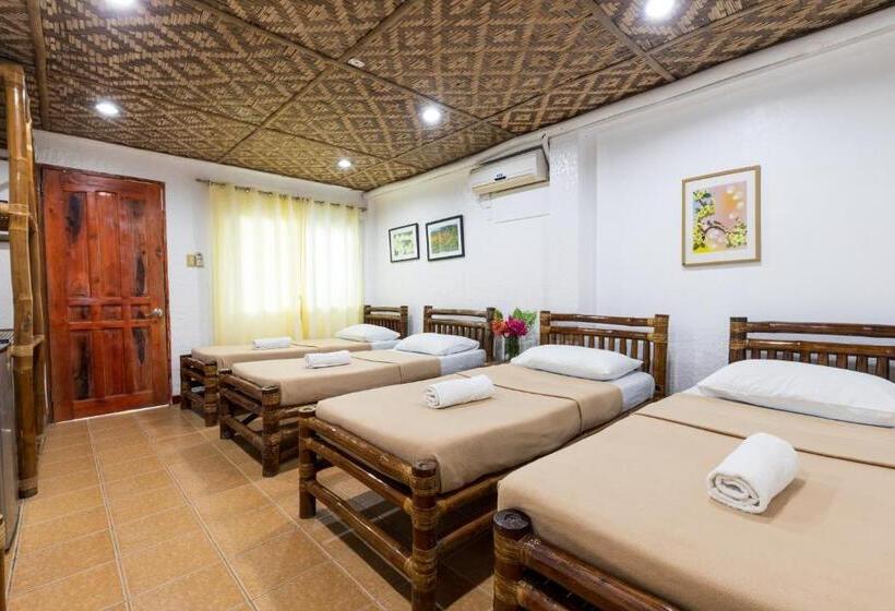 اتاق لوکس خانوادگی, Marina Village