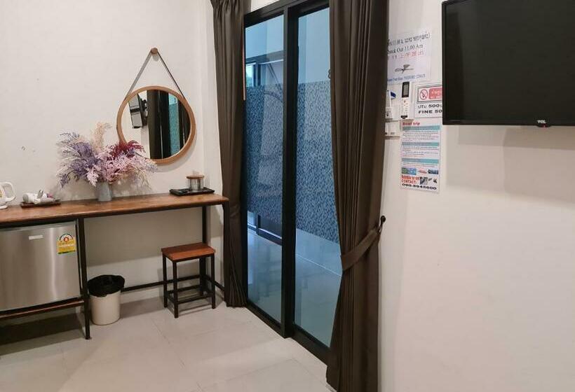 شقة غرفة واحدة, Samed Your House