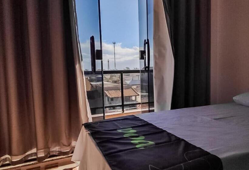 חדר סטנדרט לשלושה עם מרפסת, Voa Pousada Bem Estar