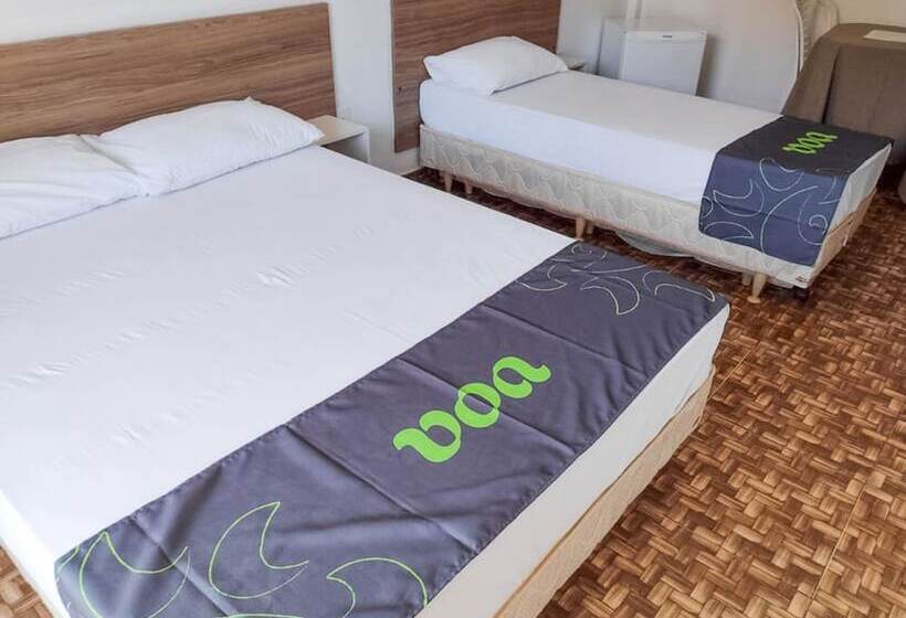 חדר סטנדרט לשלושה עם מרפסת, Voa Pousada Bem Estar