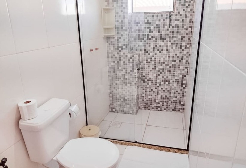 חדר סטנדרט לשלושה עם מרפסת, Voa Pousada Bem Estar