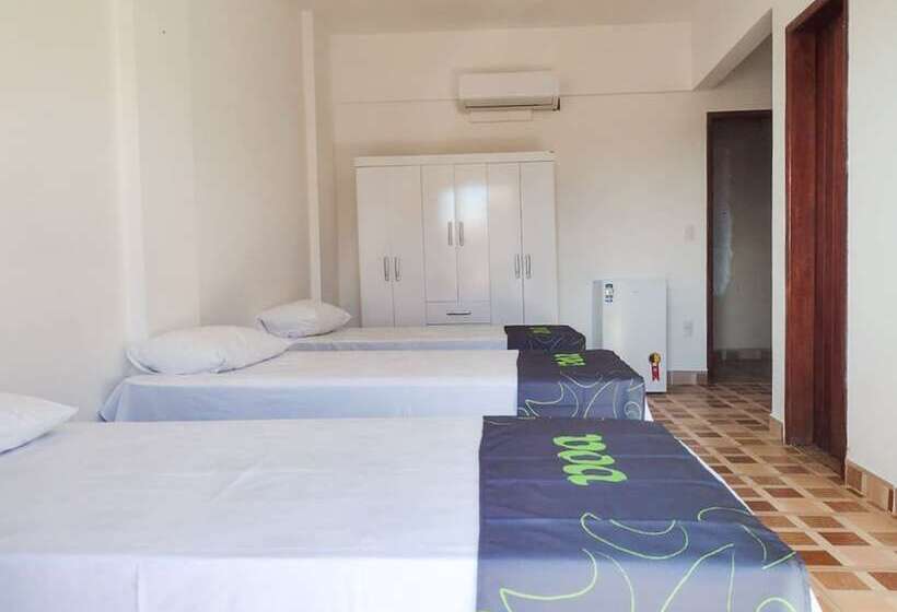 חדר סטנדרט לשלושה עם מרפסת, Voa Pousada Bem Estar