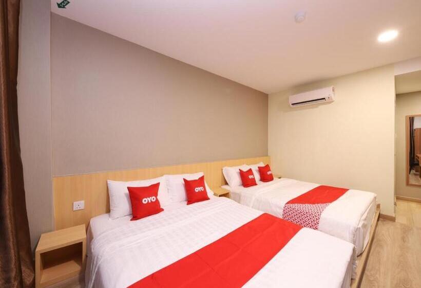 חדר משפתחתי סופריור, 101 Ulu Tiram