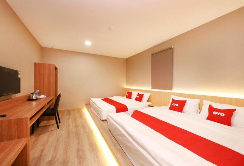 סוויטה אקזקיוטיב, 101 Ulu Tiram