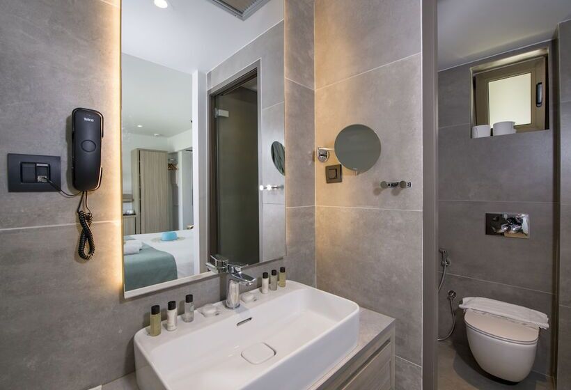 סוויטה אקזקיוטיב, Myrion Beach Resort & Spa   Adults Only