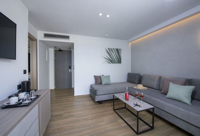 סוויטה אקזקיוטיב, Myrion Beach Resort & Spa   Adults Only