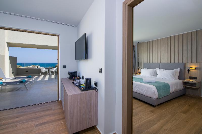 סוויטת אקזקיוטיב נוף לים, Myrion Beach Resort & Spa   Adults Only