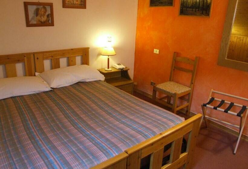 スタンダードルーム, Cimone