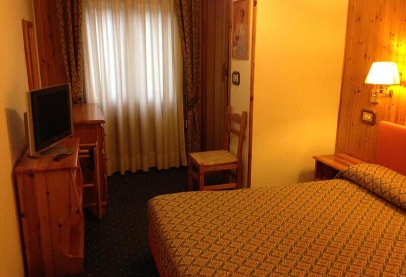 スタンダードルーム, Cimone