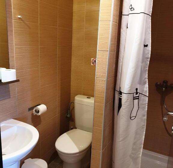 Standardrum delvis Havsutsikt, Plaza